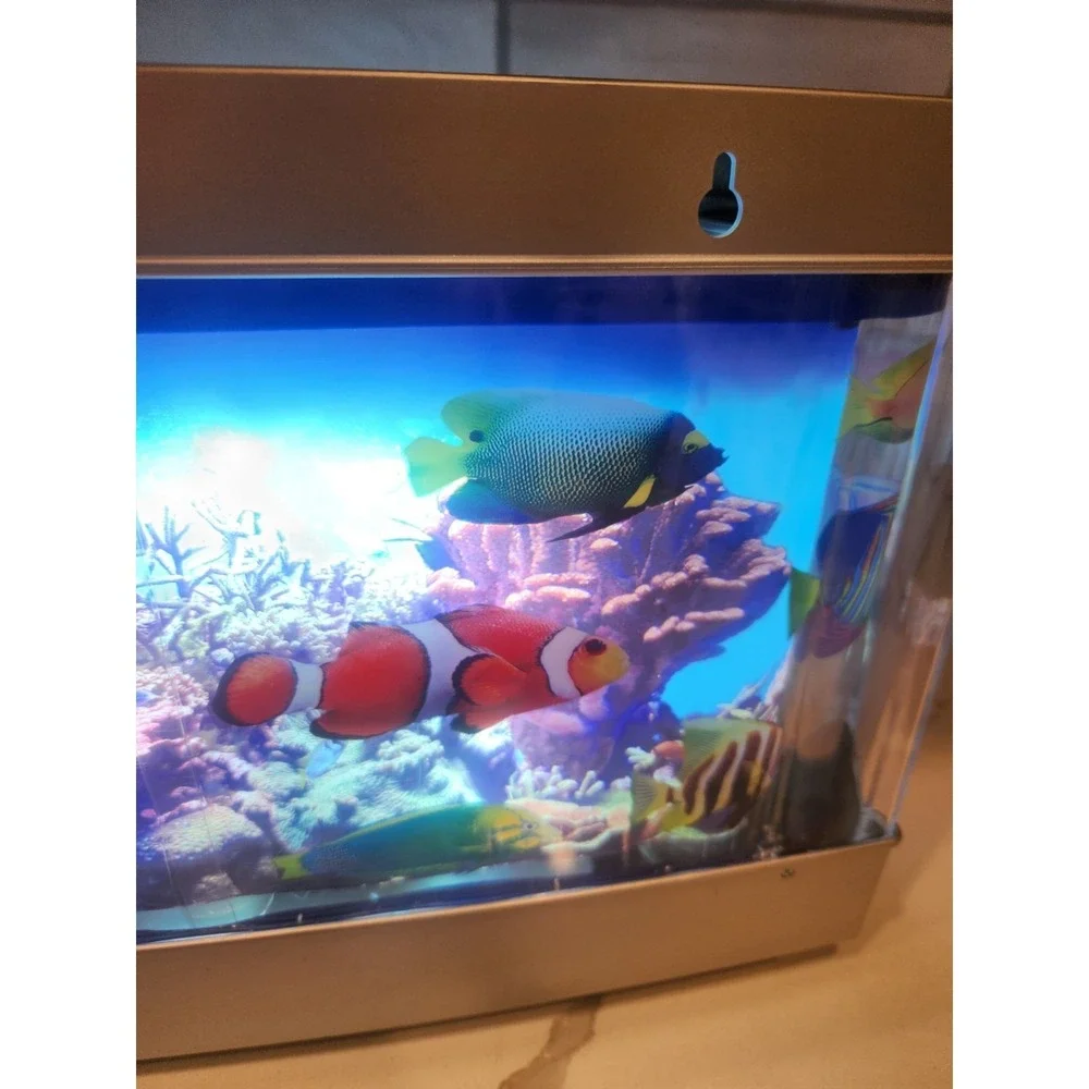 Discovery Kids Aquarium Lamp Rotating Motion Fish Ocean Sea Life Night Light
